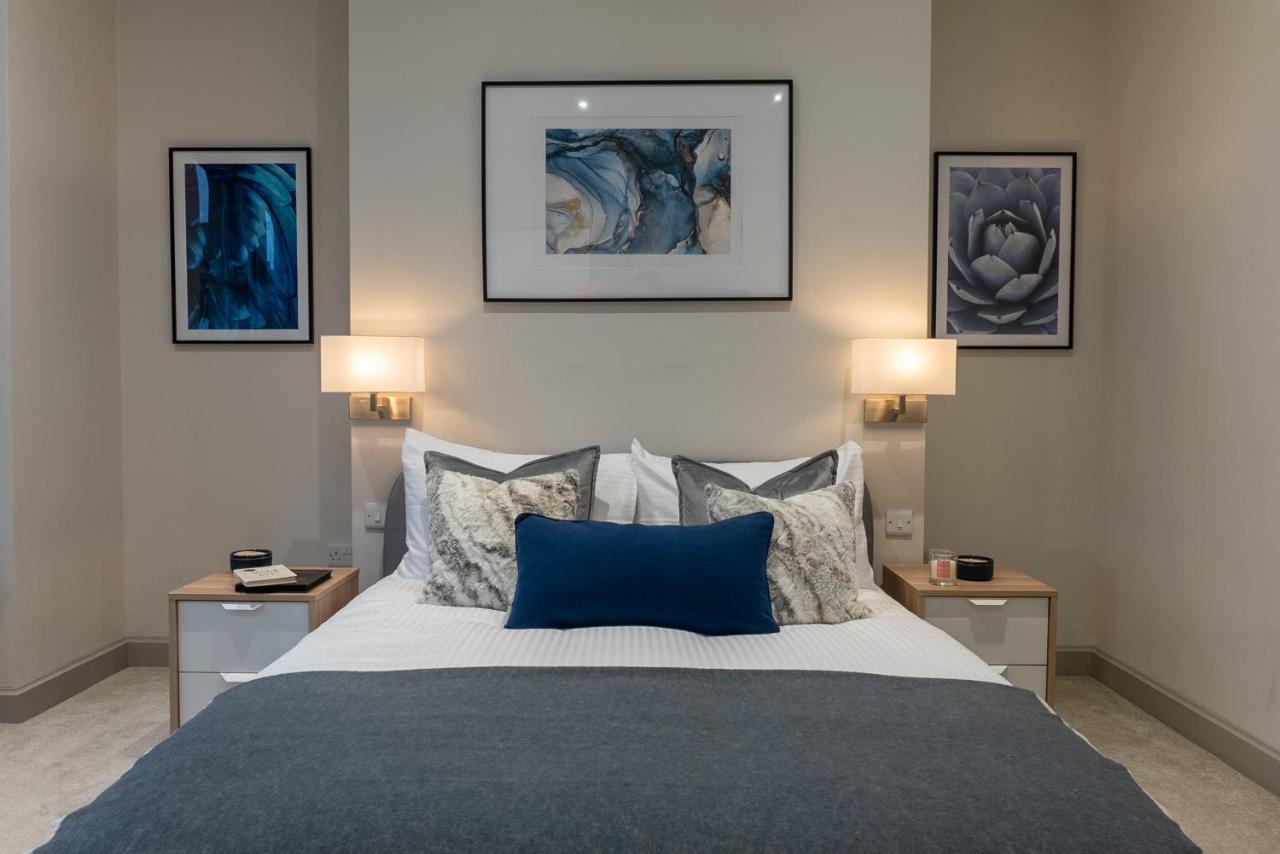 Spring Mount Huge Luxury Full Apartment- Harrogate Centre-Two Extremely Comfy Kingsize Bedrooms-Fully Equipped Modern Kitchen-Cosy Living Room With Huge Tv Exterior foto